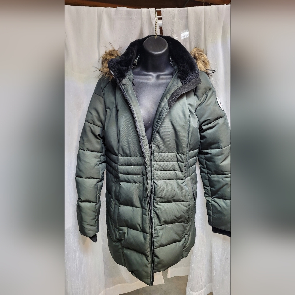 Artic expedition Woman's coat size extra small